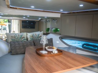 NHD BOATS - NHD 370