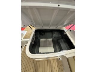 TRITON YACHTS - TRITON CAB 250